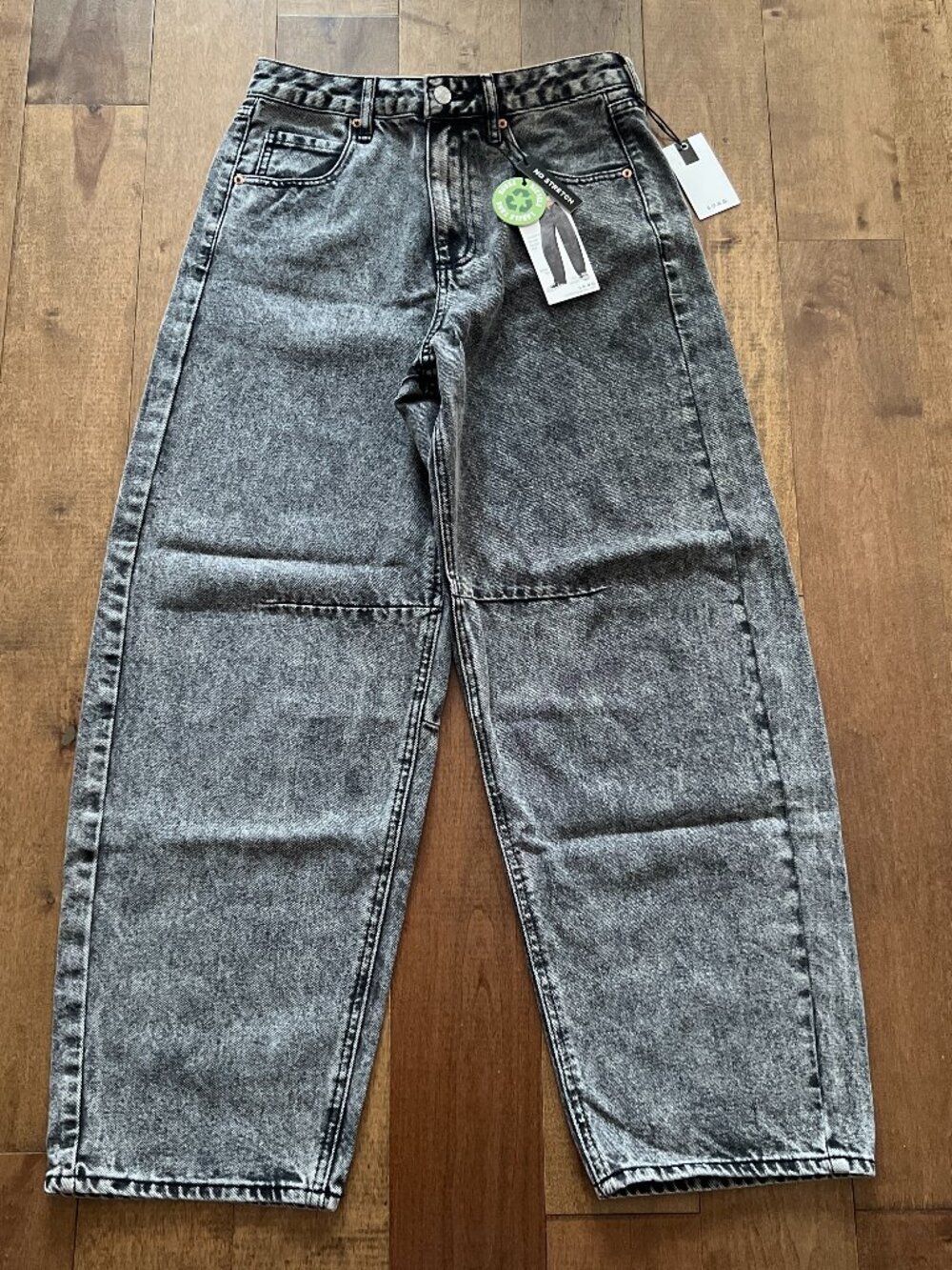 S.O.N.G Sz 5/27 Barrel Leg Jeans Black Charcoal Acid Wash Curved Knee Seam - NWT